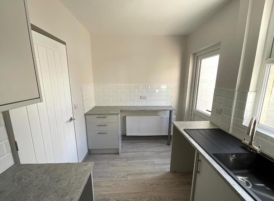 30 Acton Street, Belfast, BT13 3GU