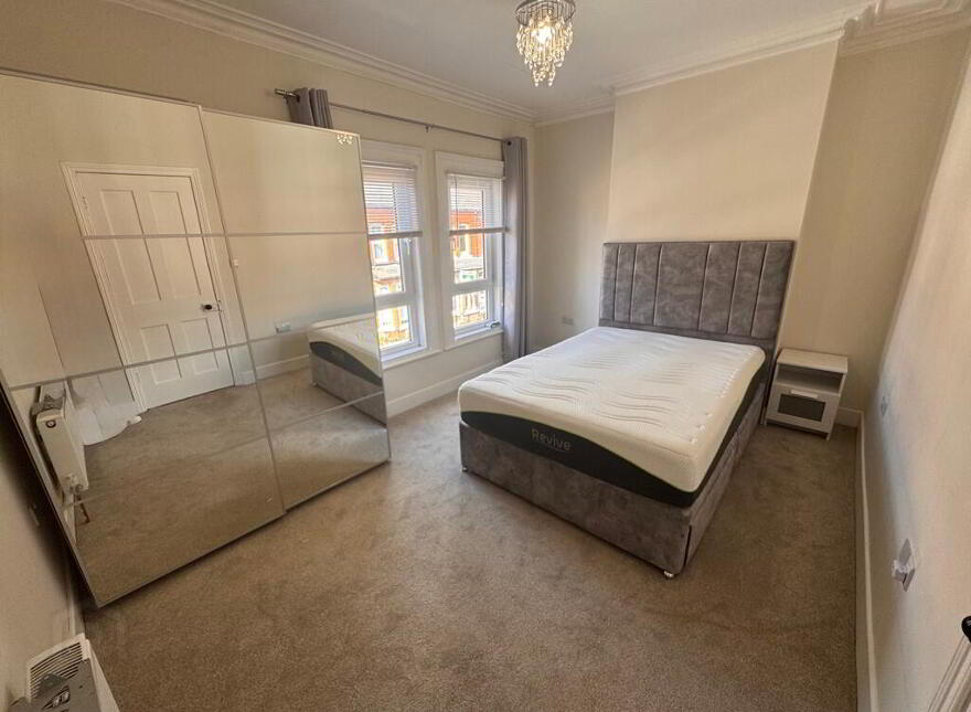 17 Rochester Street, Belfast, BT6 8EU