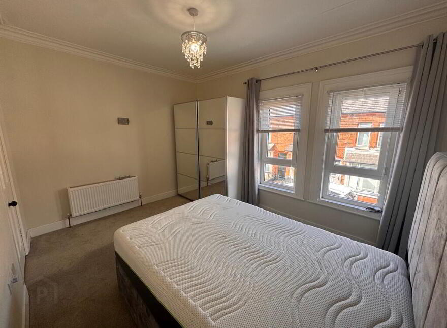17 Rochester Street, Belfast, BT6 8EU