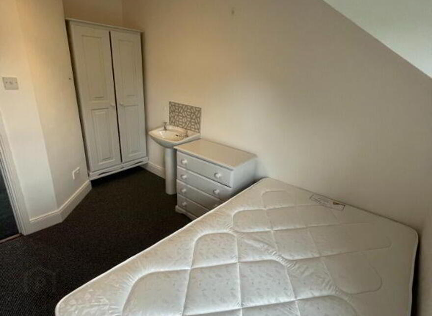 Unit 2, 37 South Parade, Belfast, BT7 2GL