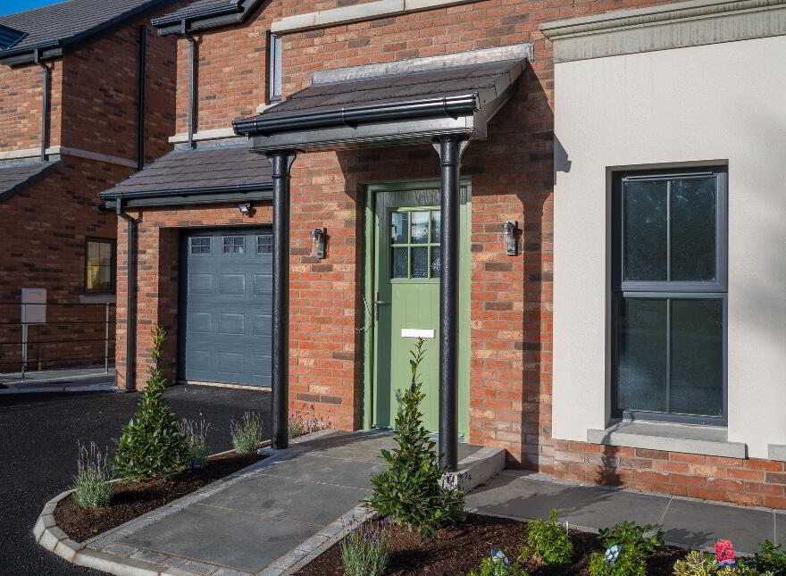 2 Lagan Villas, Lagan Villas, Hillsborough Road, Lisburn, BT27 5QY
