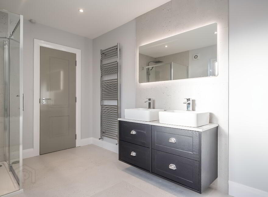 2 Lagan Villas, Lagan Villas, Hillsborough Road, Lisburn, BT27 5QY