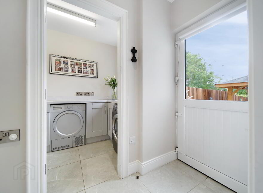 18 Central Avenue, Cookstown, BT80 8AJ