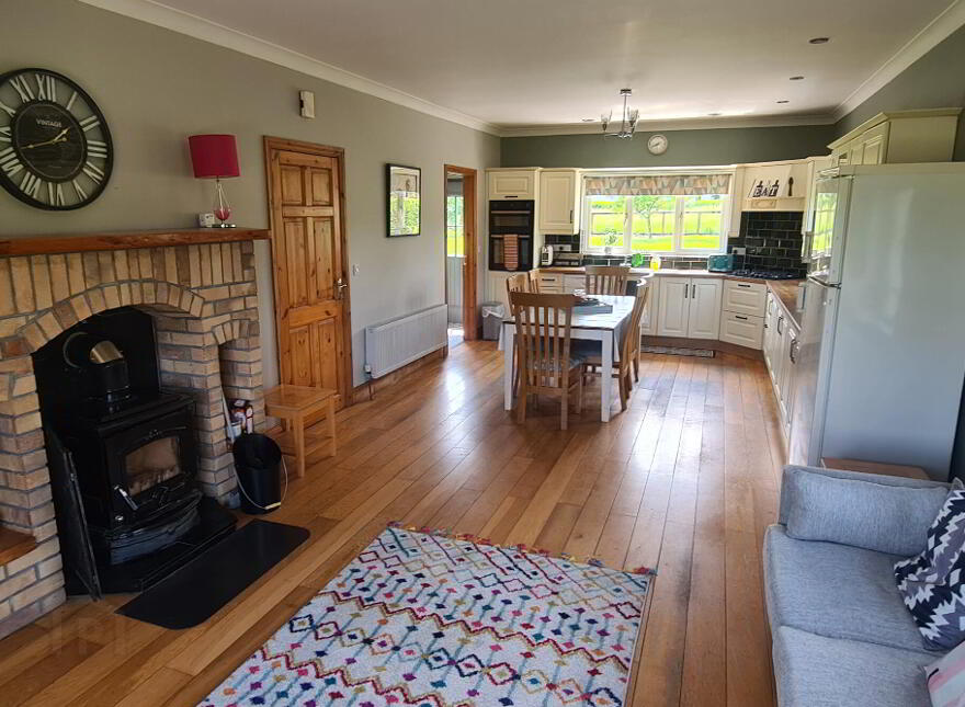 Killaneen, Ballinamore, N41K761