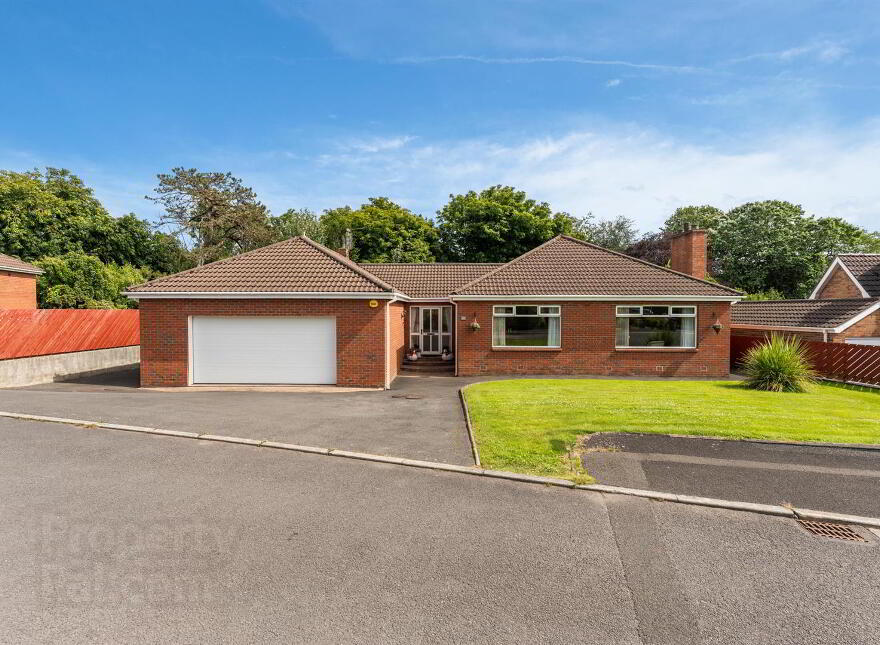 17 Pine Ridge, Donaghadee, BT21 0QR photo