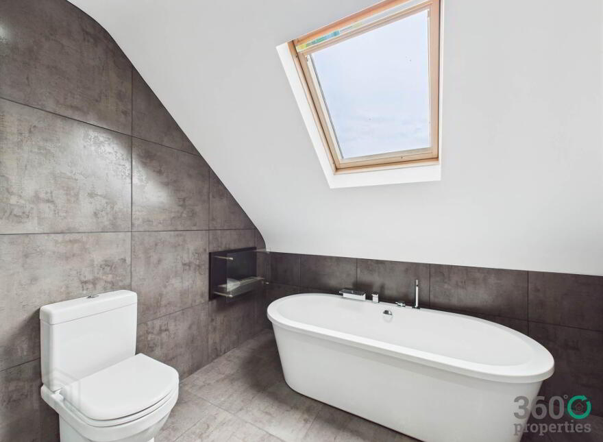 47 Ballynoe Road, Antrim, BT41 2QX