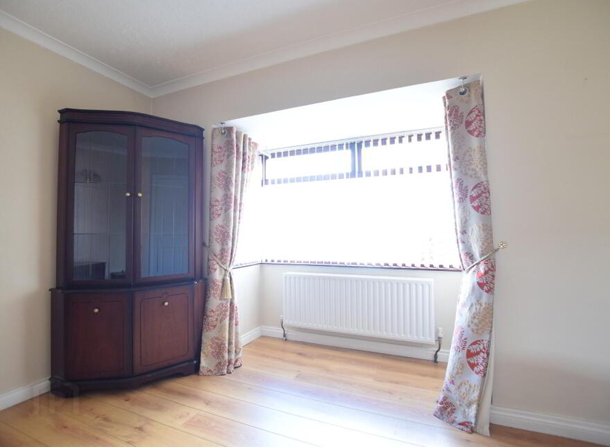 42 Windsor Crescent, Cookstown, BT80 8EZ