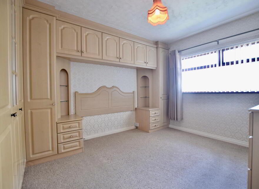 42 Windsor Crescent, Cookstown, BT80 8EZ