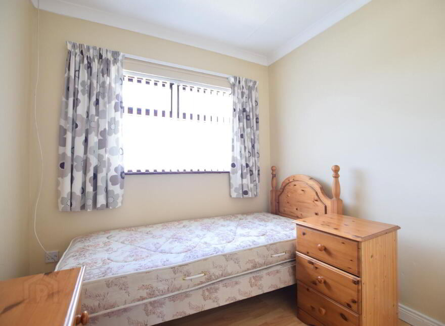 42 Windsor Crescent, Cookstown, BT80 8EZ