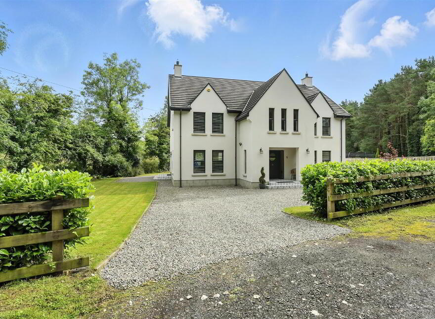 193 Castle Road, Antrim, BT41 2EB photo