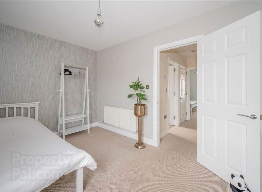 13 Goldstone Hall, Belfast, BT4 1JE