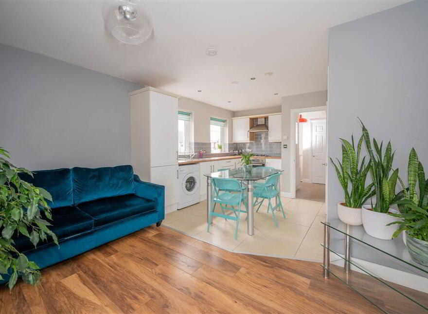 13 Goldstone Hall, Belfast, BT4 1JE