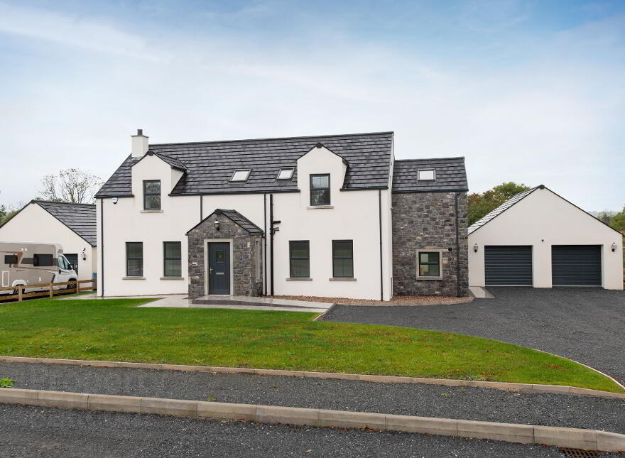 3 Willow Lane, Willow Lane, Magheraknock Road, Ballynahinch, BT24 8TJ photo