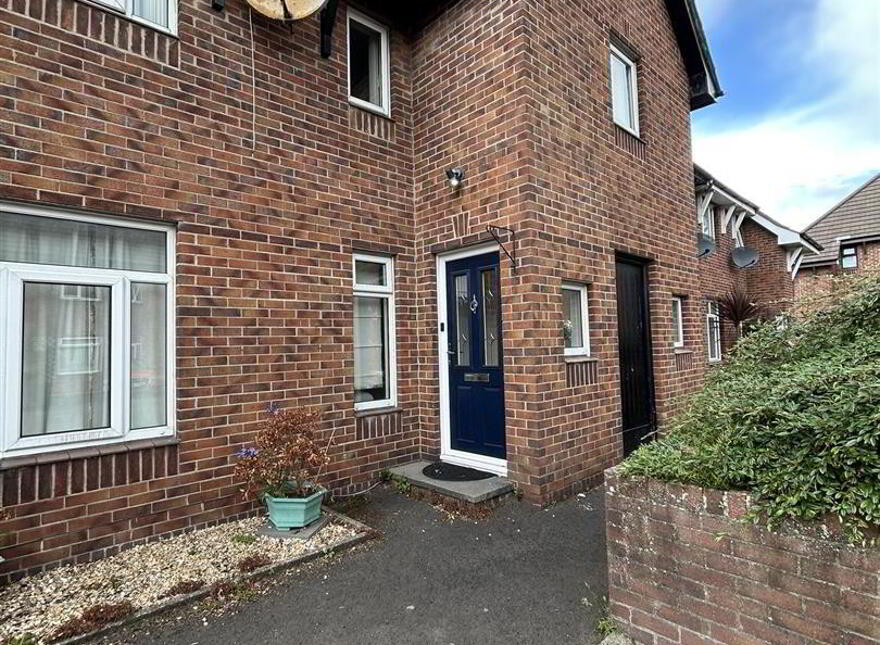 15 Clarehill Lane, Holywood, BT18 9NL photo
