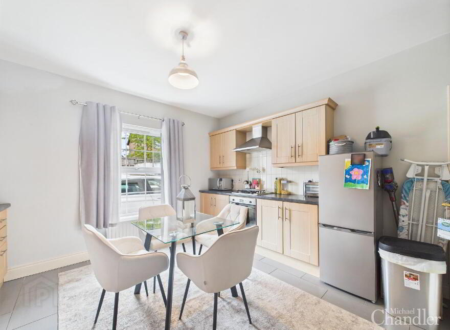 8 Lady Wallace Road, Lisburn, BT28 3WS