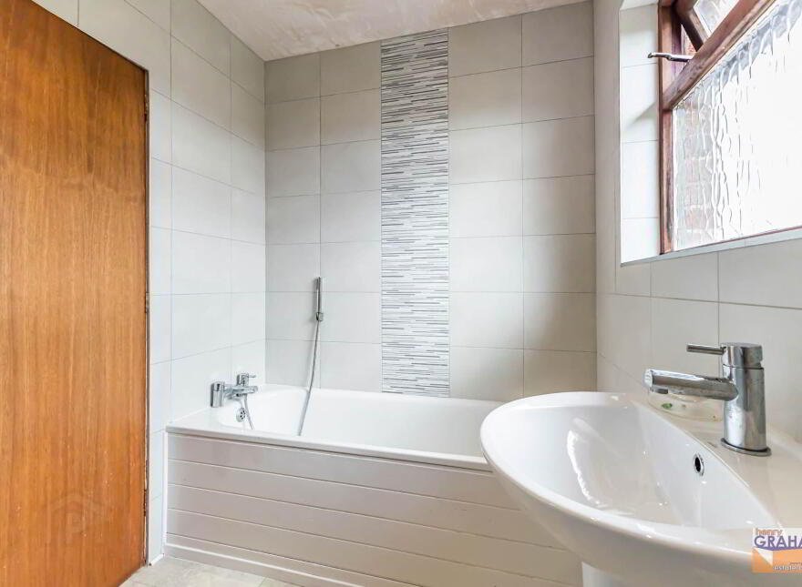 41 Ballymacash Road, Lisburn, BT28 3DT