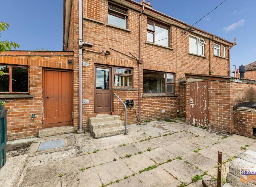 41 Ballymacash Road, Lisburn, BT28 3DT
