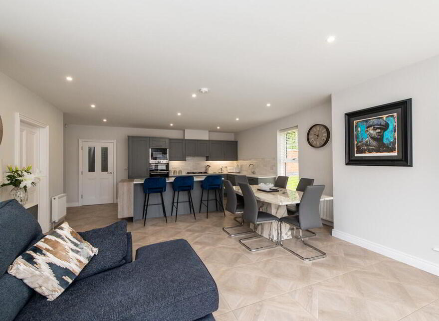 10 Oakfield Park Drive, Jordanstown, Newtownabbey, BT37 0HR