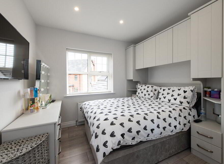 10 Oakfield Park Drive, Jordanstown, Newtownabbey, BT37 0HR
