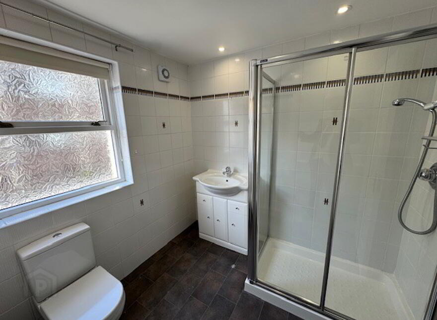 3 Ocean View, 31 Marine Parade, Whitehead, BT38 9QN