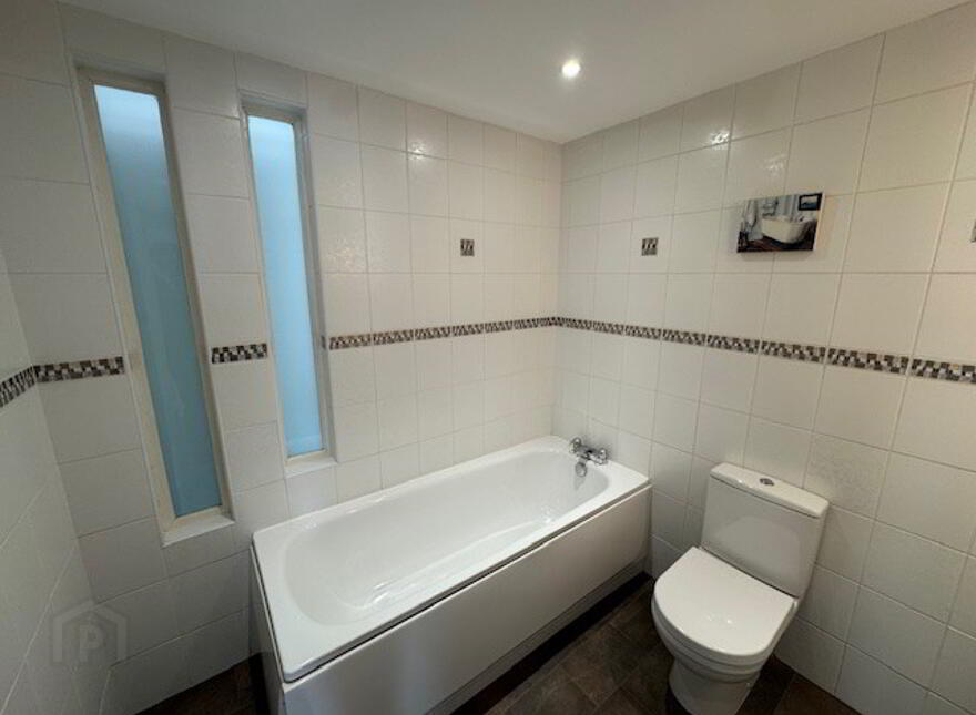 3 Ocean View, 31 Marine Parade, Whitehead, BT38 9QN