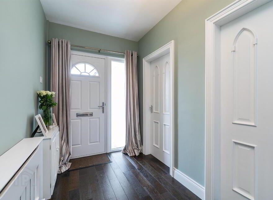 9 Glencregagh Park, Upper Knockbreda Road, Belfast, BT6 0NS
