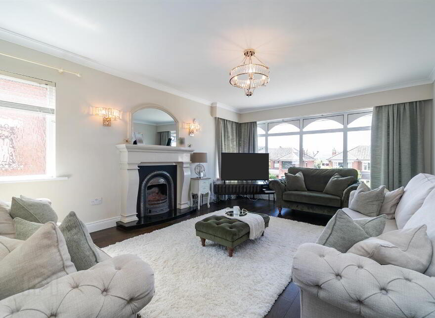 9 Glencregagh Park, Upper Knockbreda Road, Belfast, BT6 0NS