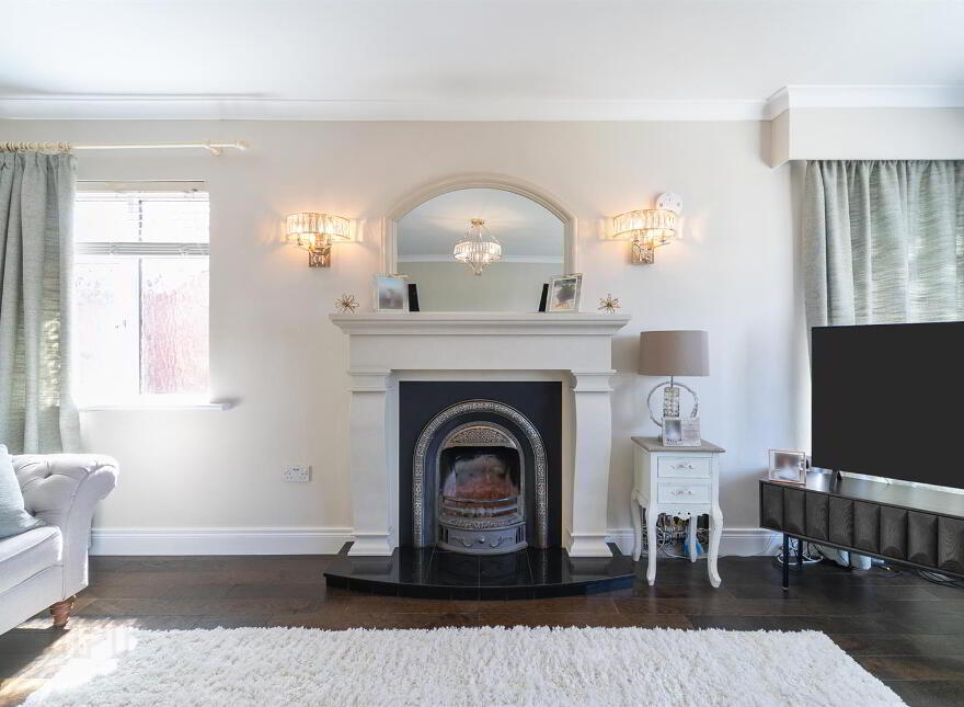 9 Glencregagh Park, Upper Knockbreda Road, Belfast, BT6 0NS
