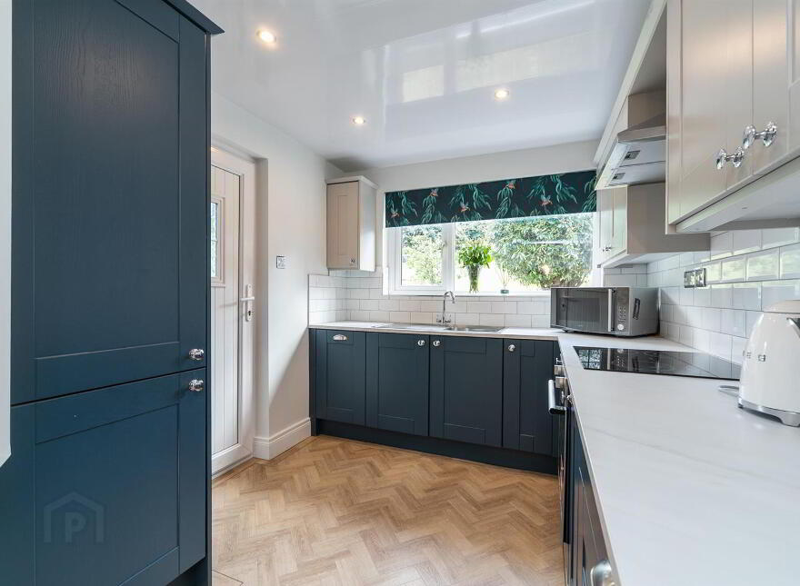 9 Glencregagh Park, Upper Knockbreda Road, Belfast, BT6 0NS