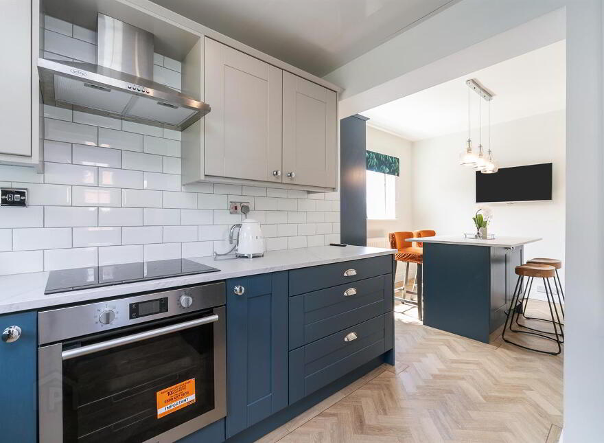 9 Glencregagh Park, Upper Knockbreda Road, Belfast, BT6 0NS