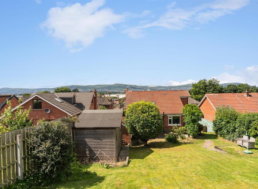 9 Glencregagh Park, Upper Knockbreda Road, Belfast, BT6 0NS