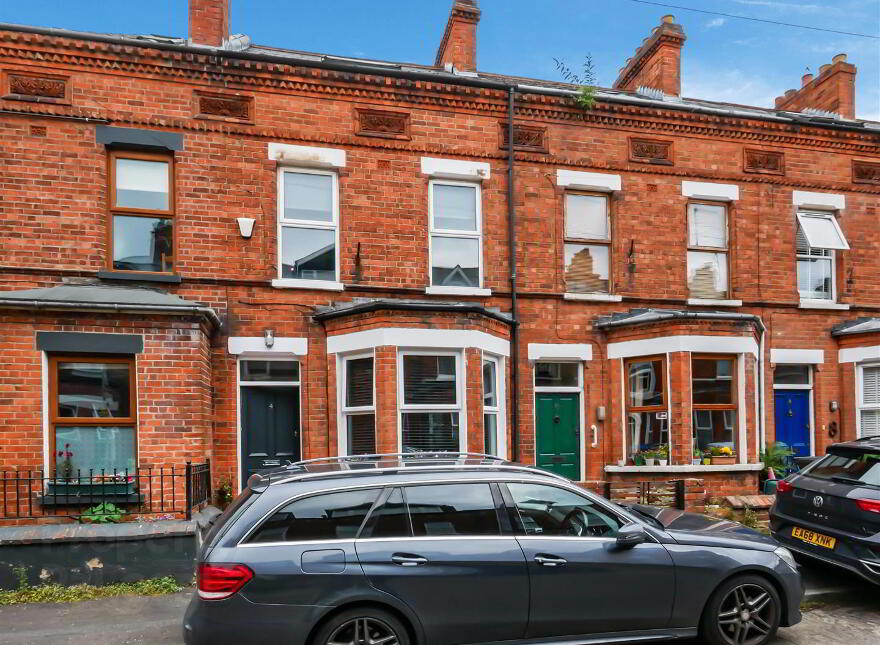 4 Rushfield Avenue, Ormeau Road, Belfast, BT7 3FP photo