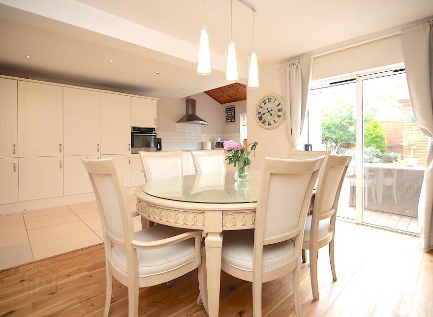 11 Manorfields Crescent, Clonee, Dublin, D15Y7C5