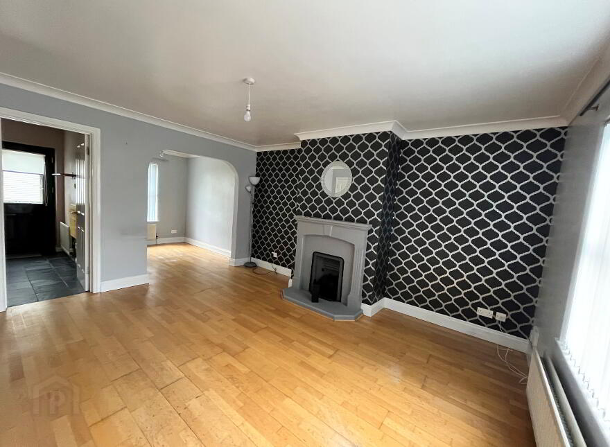 10 Rodgers Bay, Carrickfergus, BT38 8GG