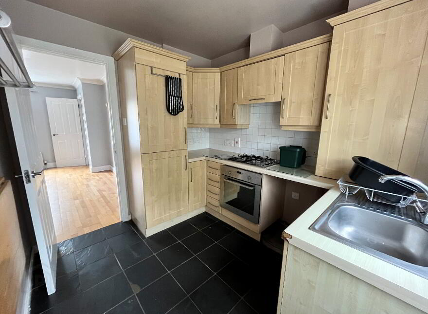 10 Rodgers Bay, Carrickfergus, BT38 8GG