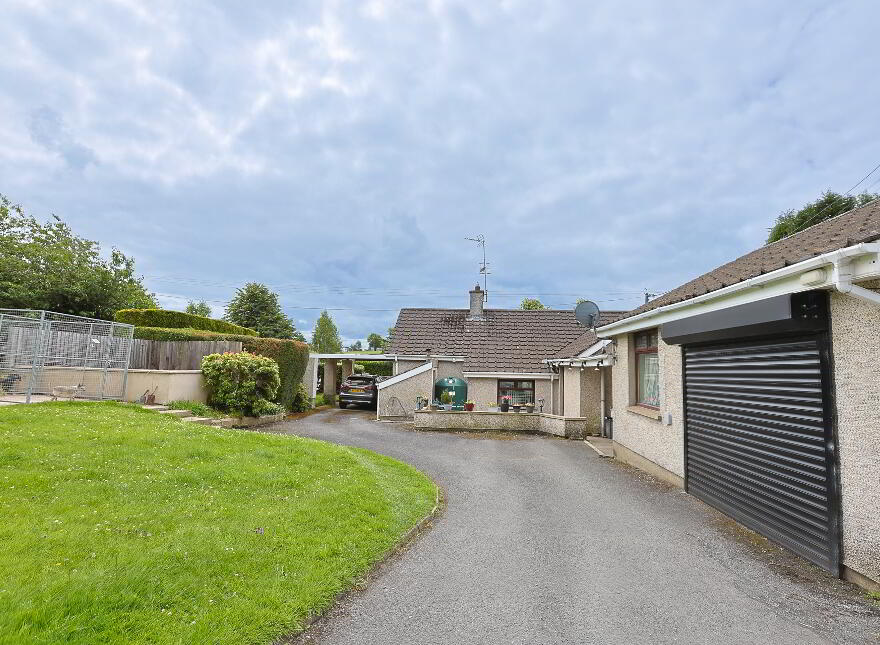 140 Dobbin Road, Richhill, Craigavon, BT61 9LW photo