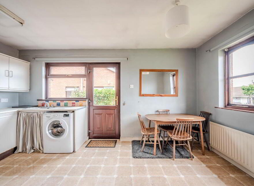 8 Erindee Gardens, Donaghadee, BT21 0NT