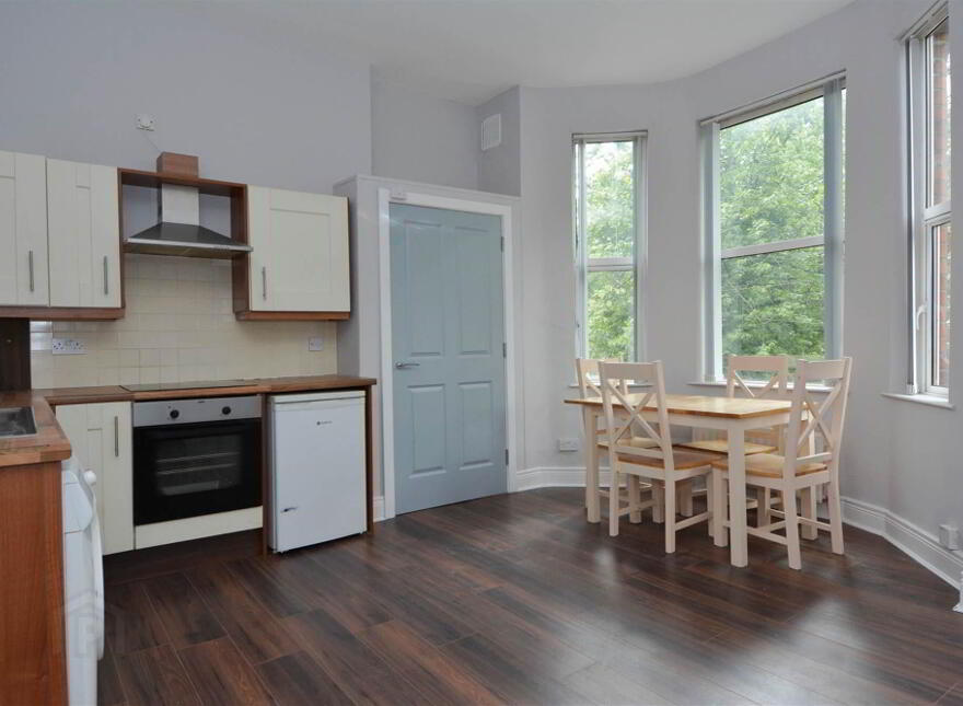 5 One Bedroom Apartments @, 65 Ulsterville Avenue, Belfast, BT9 7AT