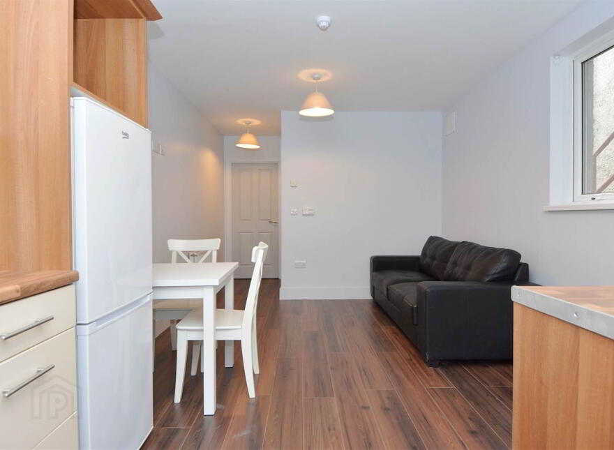 5 One Bedroom Apartments @, 65 Ulsterville Avenue, Belfast, BT9 7AT
