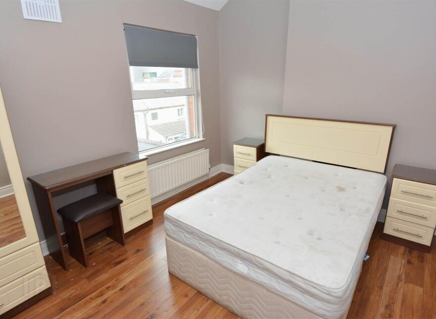 5 One Bedroom Apartments @, 65 Ulsterville Avenue, Belfast, BT9 7AT