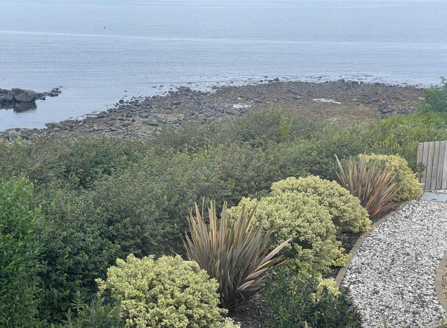 Apt 4, Glencairn, Glenarm Road, Larne, BT40 1EE