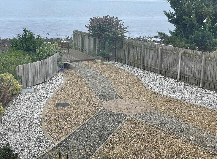Apt 4, Glencairn, Glenarm Road, Larne, BT40 1EE