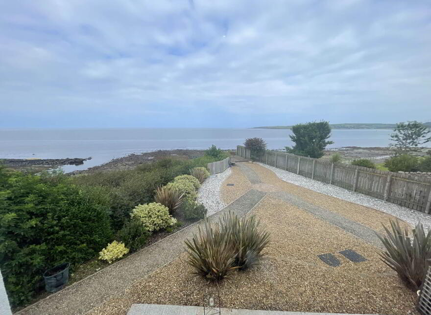 Apt 4, Glencairn, Glenarm Road, Larne, BT40 1EE