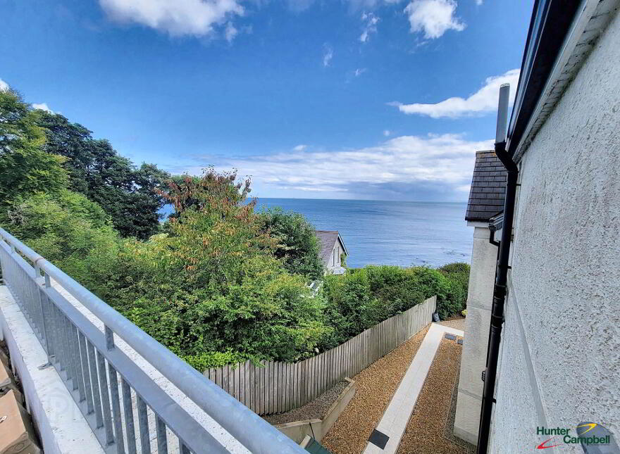 Apt 4, Glencairn, Glenarm Road, Larne, BT40 1EE
