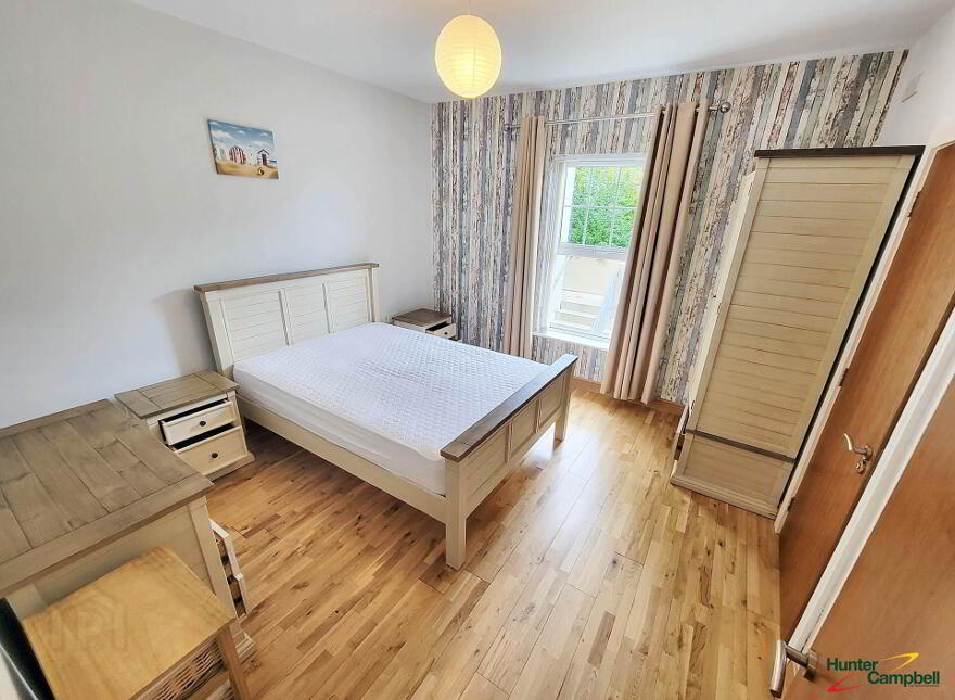 Apt 4, Glencairn, Glenarm Road, Larne, BT40 1EE
