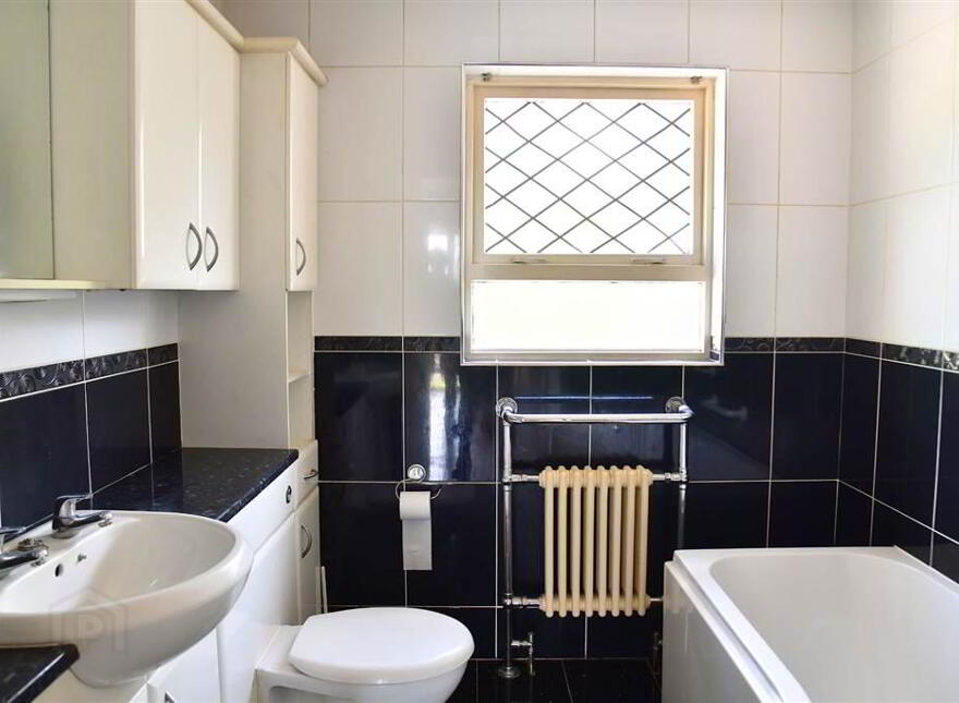 22 Garvaghy Avenue, Portglenone, BT44 8QL