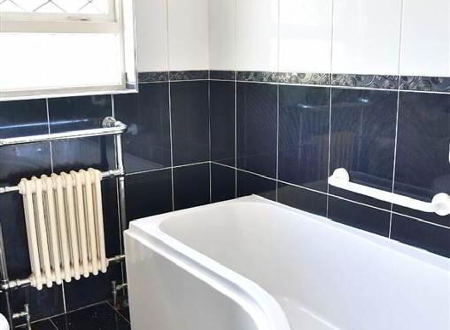 22 Garvaghy Avenue, Portglenone, BT44 8QL