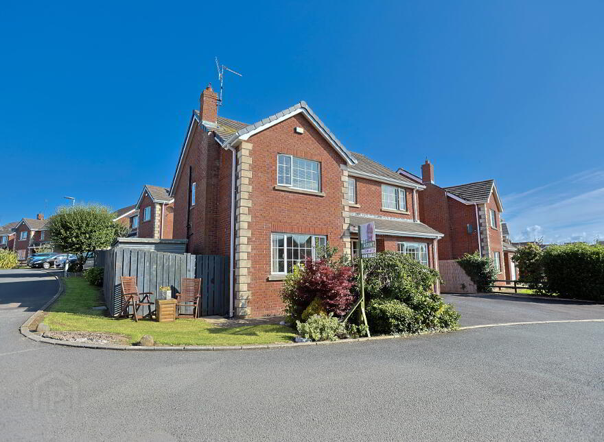 47 Holly Hill, Dollingstown, Craigavon, BT66 7UB