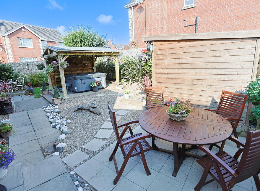 47 Holly Hill, Dollingstown, Craigavon, BT66 7UB