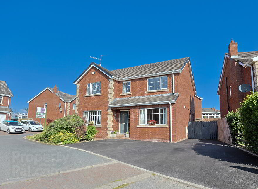 47 Holly Hill, Dollingstown, Craigavon, BT66 7UB photo